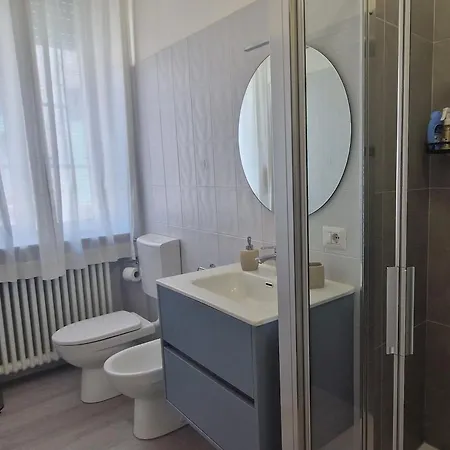 Vibe House - Modern 5 Min Walk To Center *